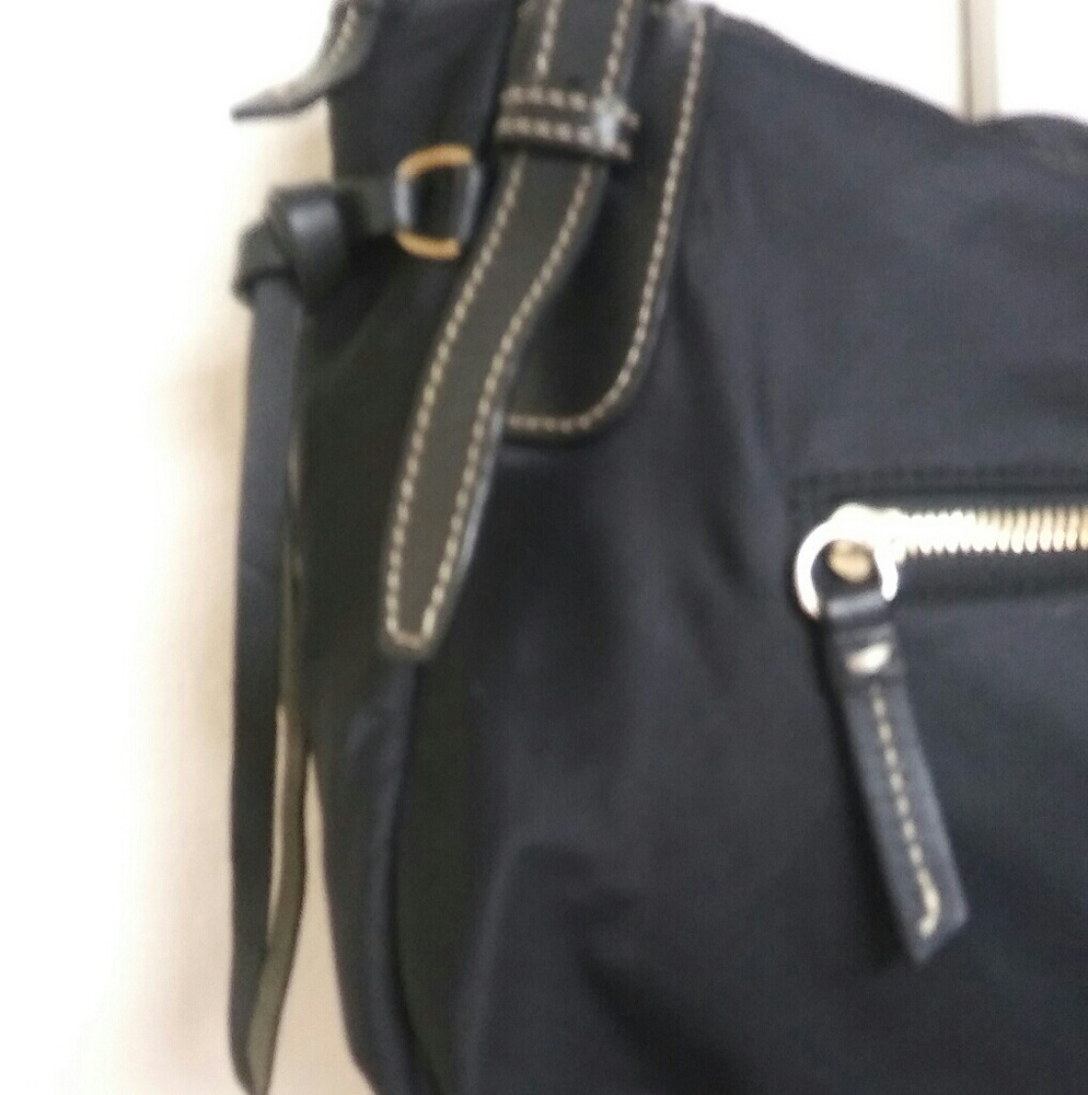 Fabulous Dooney and Bourke bag - Picture 5 of 5